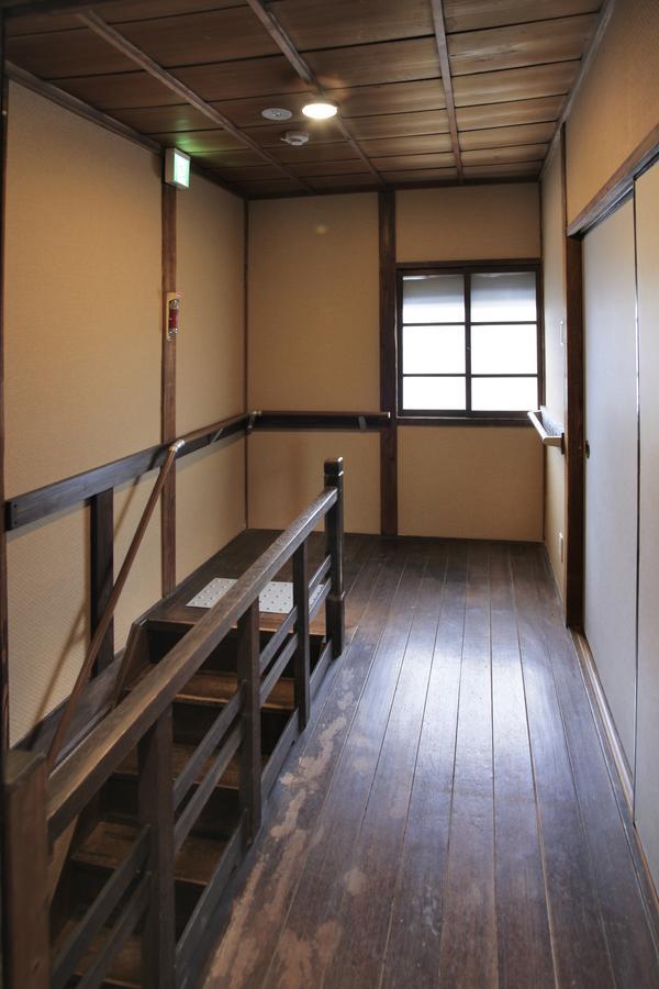 Hotel Kiyomizuan 清水庵 車庫2台可 ビフォアアフターの匠 坂田基禎さん改築の京町家 Kyōto Exterior foto